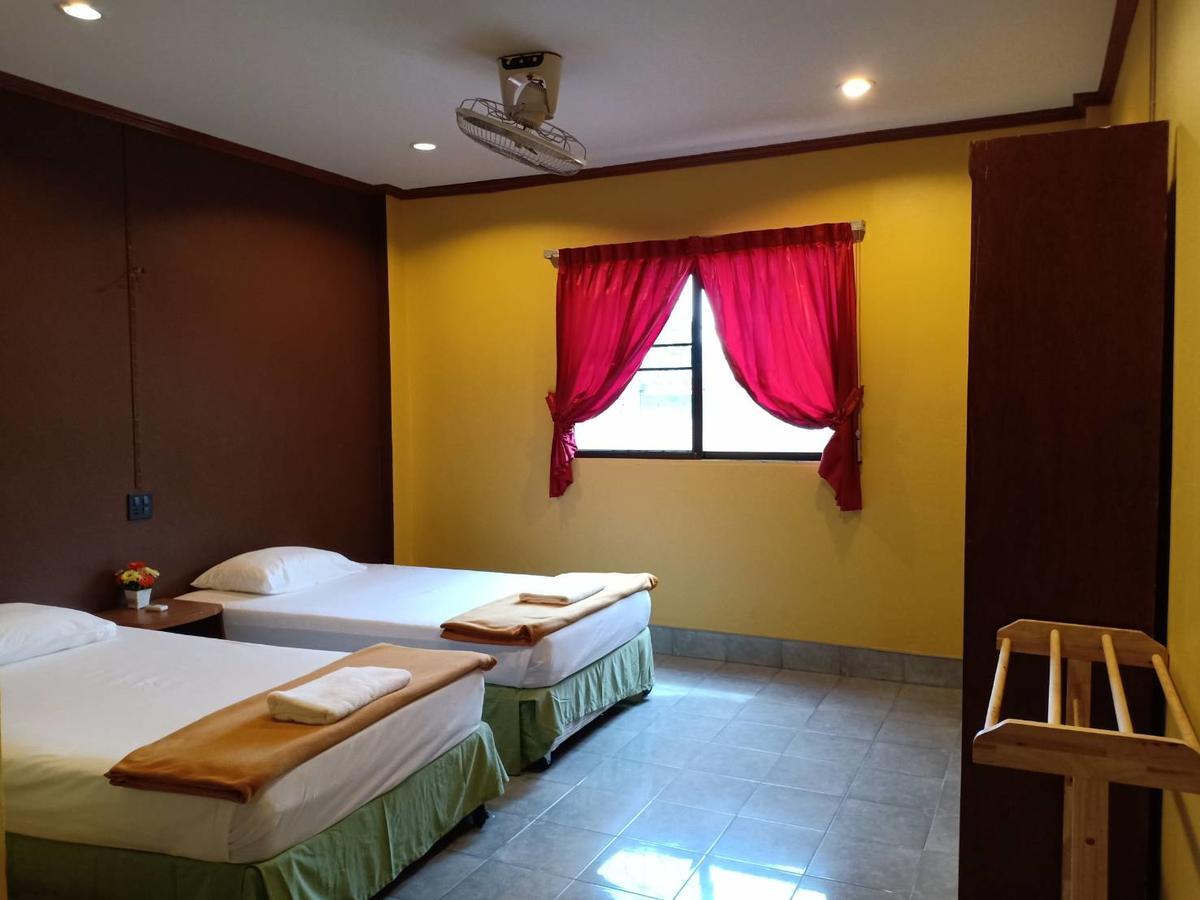 Kookkai House Patong Exterior foto