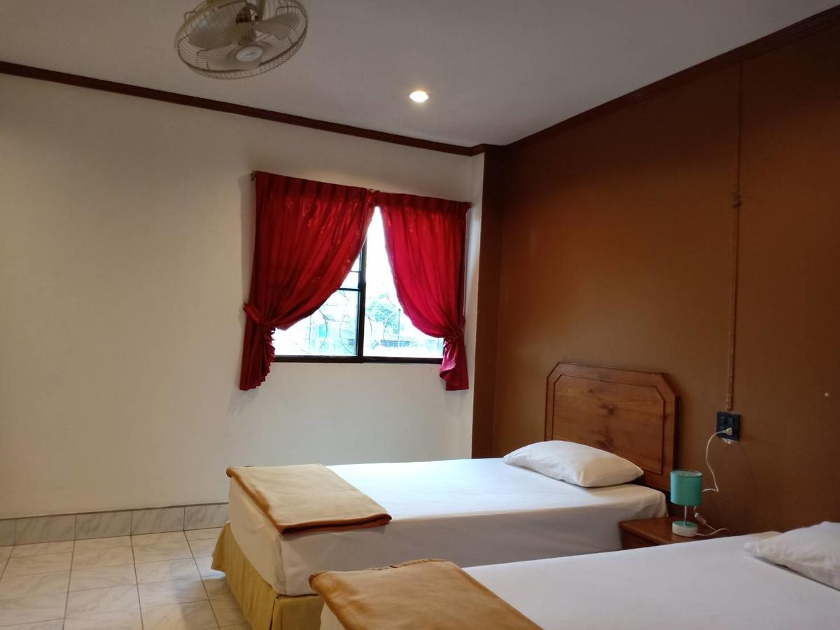 Kookkai House Patong Exterior foto